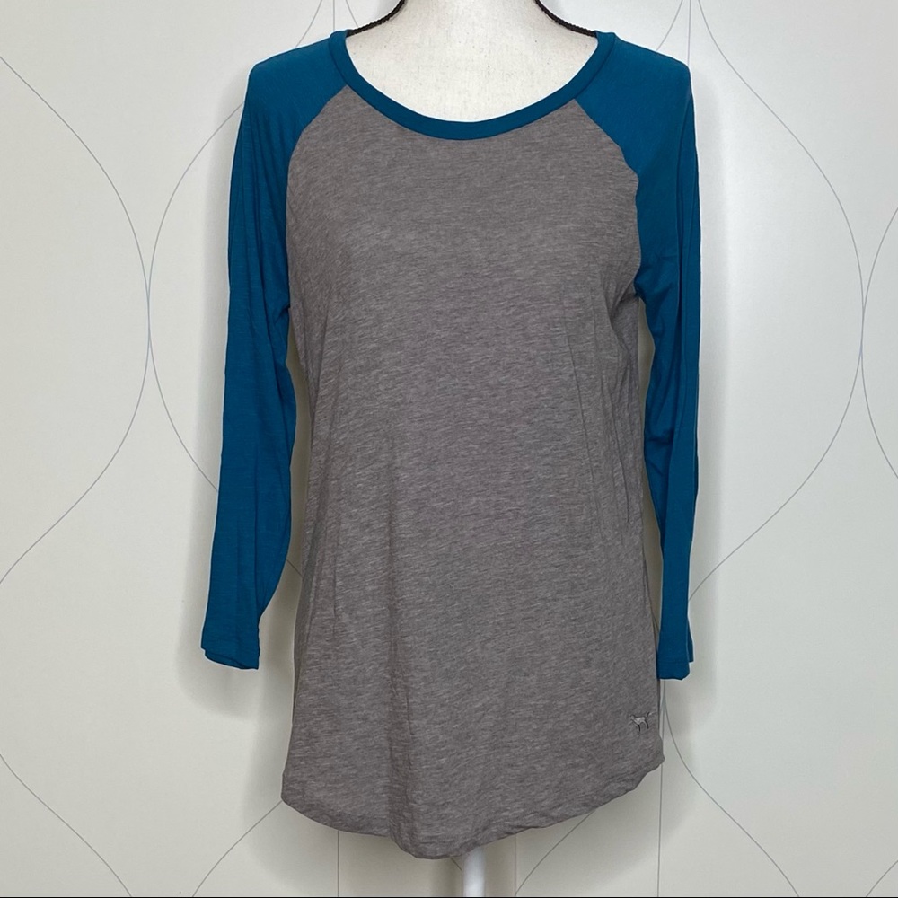 NWT Pink Victoria’s Secret raglan tee grey/teal S
